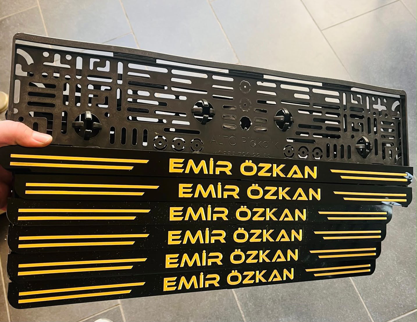 Oto Pleksi Plakalık